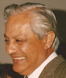 Gururaj_sonrisa_recorte_1